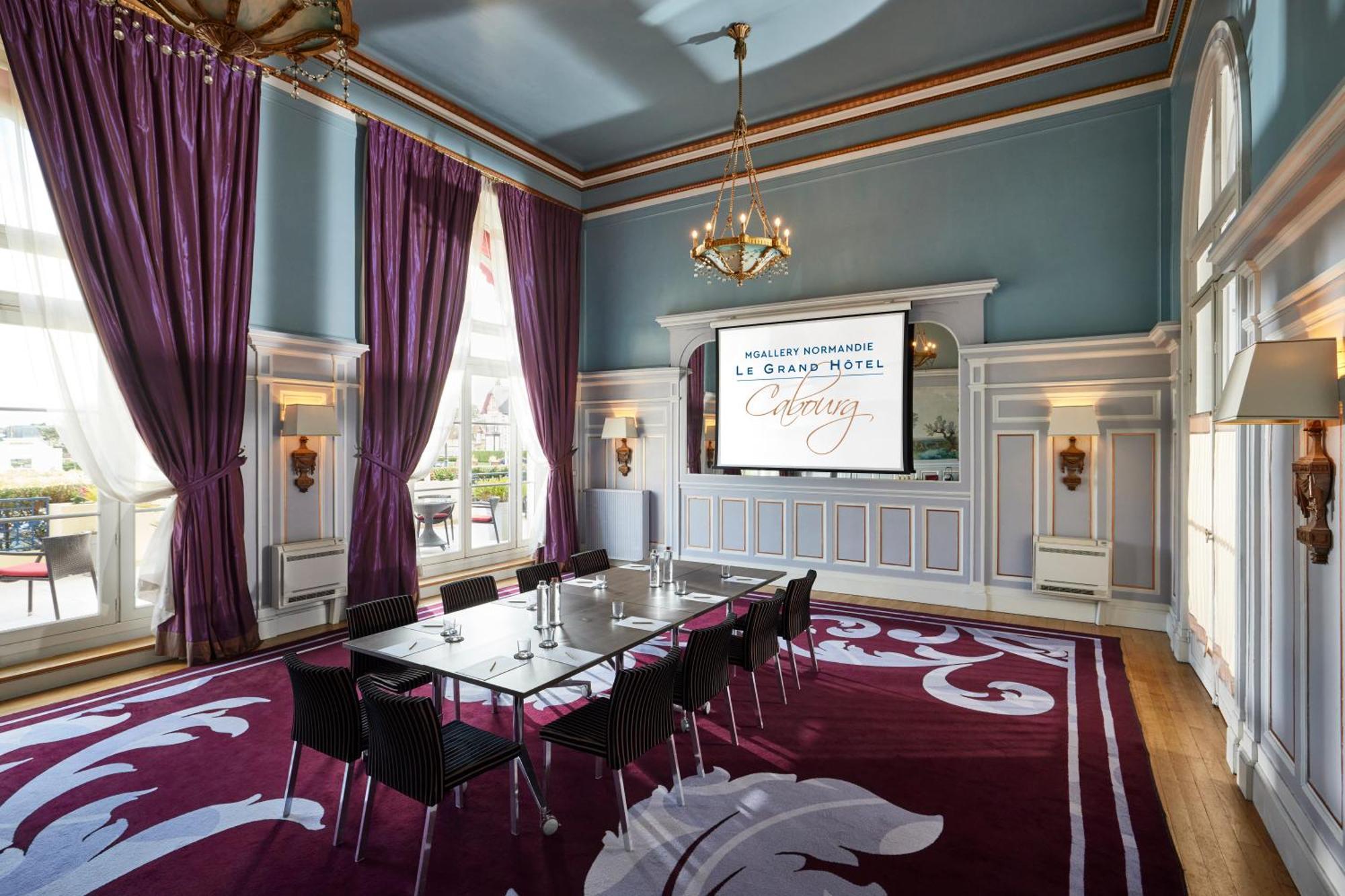 Le Grand Hotel De Cabourg - Mgallery Collection Exterior foto