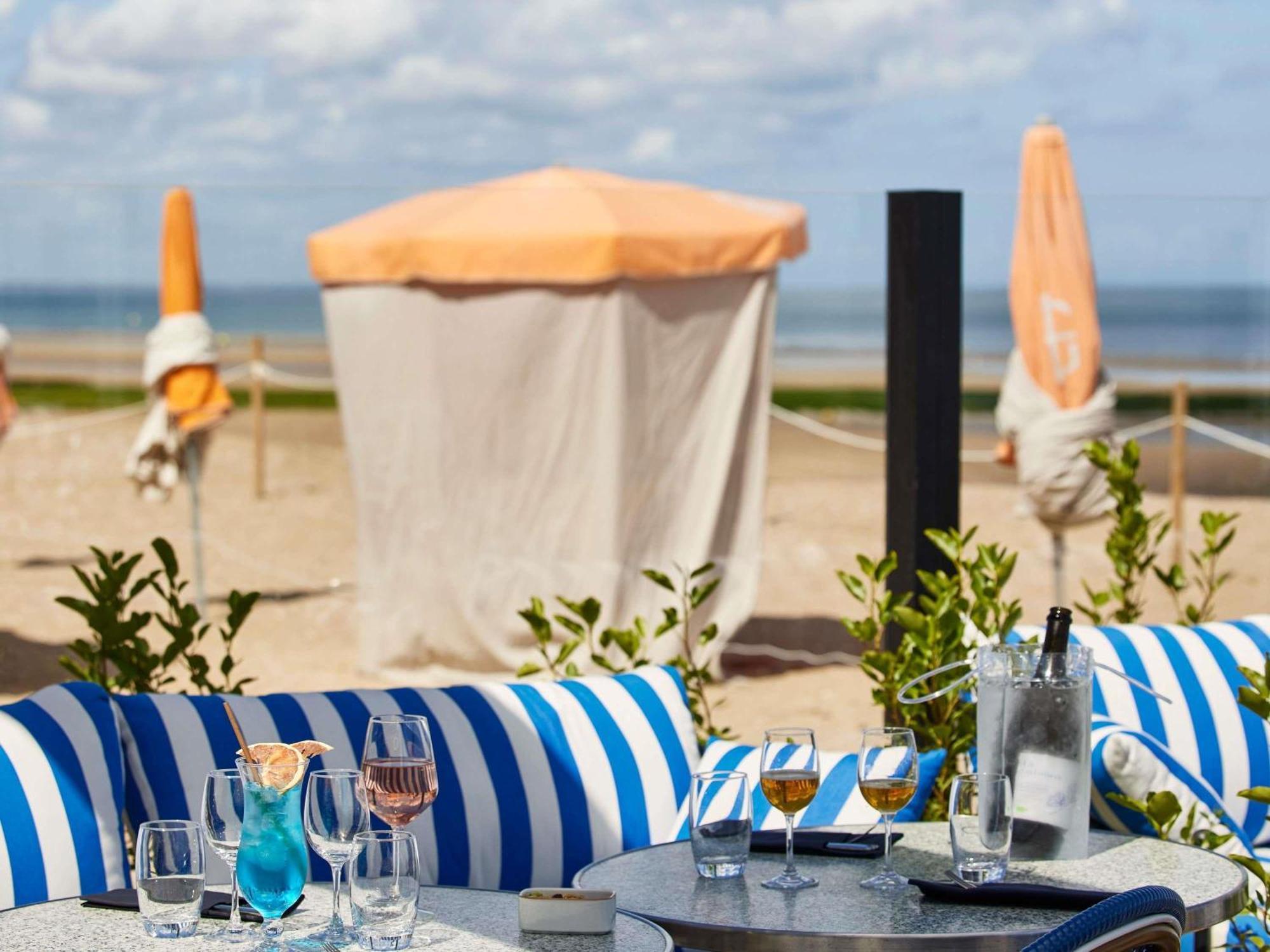 Le Grand Hotel De Cabourg - Mgallery Collection Exterior foto